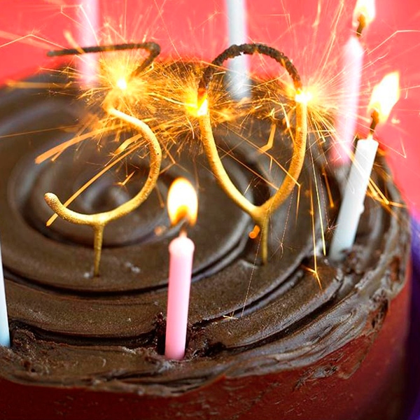 10 velas de cumpleaños con números 3D para bengala de pasteles, números  dorados 0, 1, 2, 3, 4, 5, 6, 7, 8, 9, suministros de decoración de pasteles