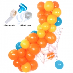 Arco organico de globos naranja y amarillo